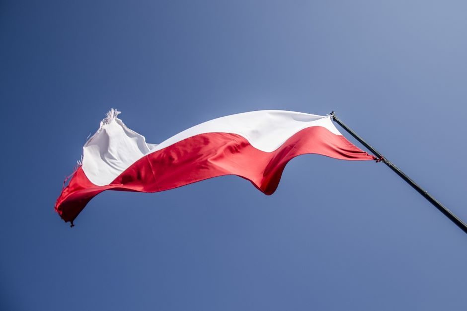Lenkijos buvusios vyriausybės pareigūnui pateikti kaltinimai tyrime dėl kyšininkavimo