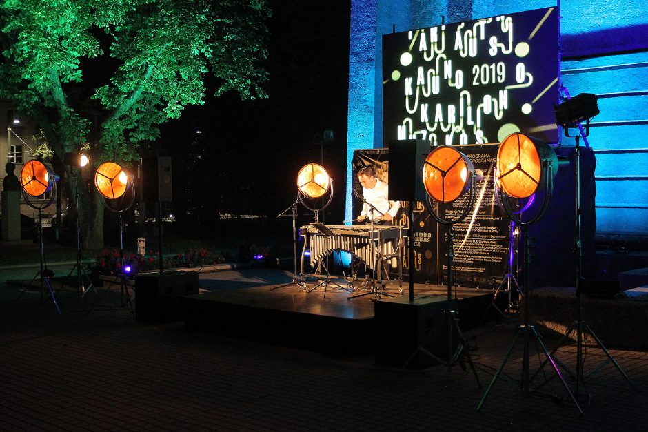 Kauno kariliono festivalis: garso ir šviesų šou